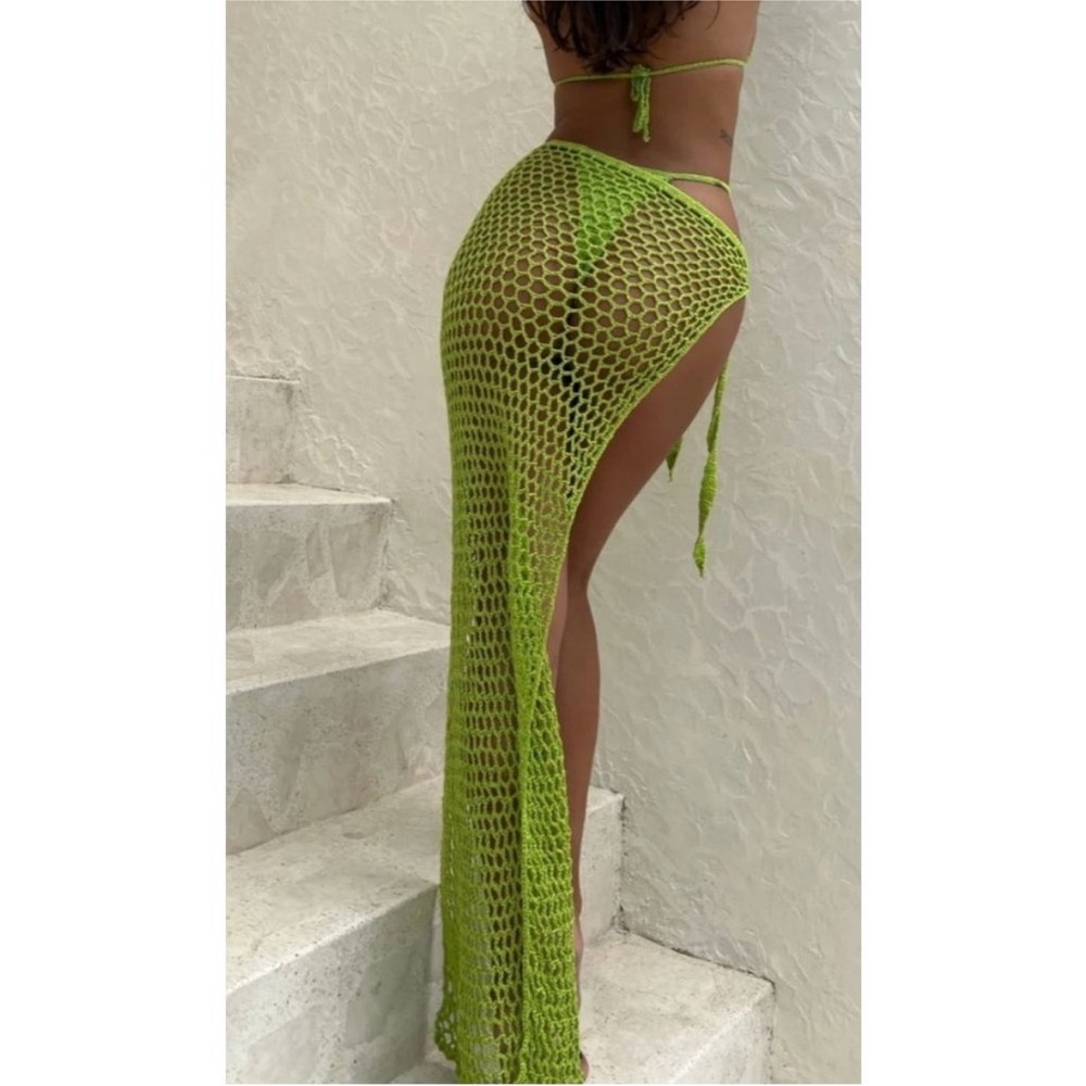 NWT Shondel Seychelles Sarong and Gloves Set in Lime Green - Picture 2 of 6